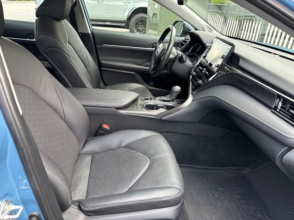 2023 Toyota Camry Hybrid XSE