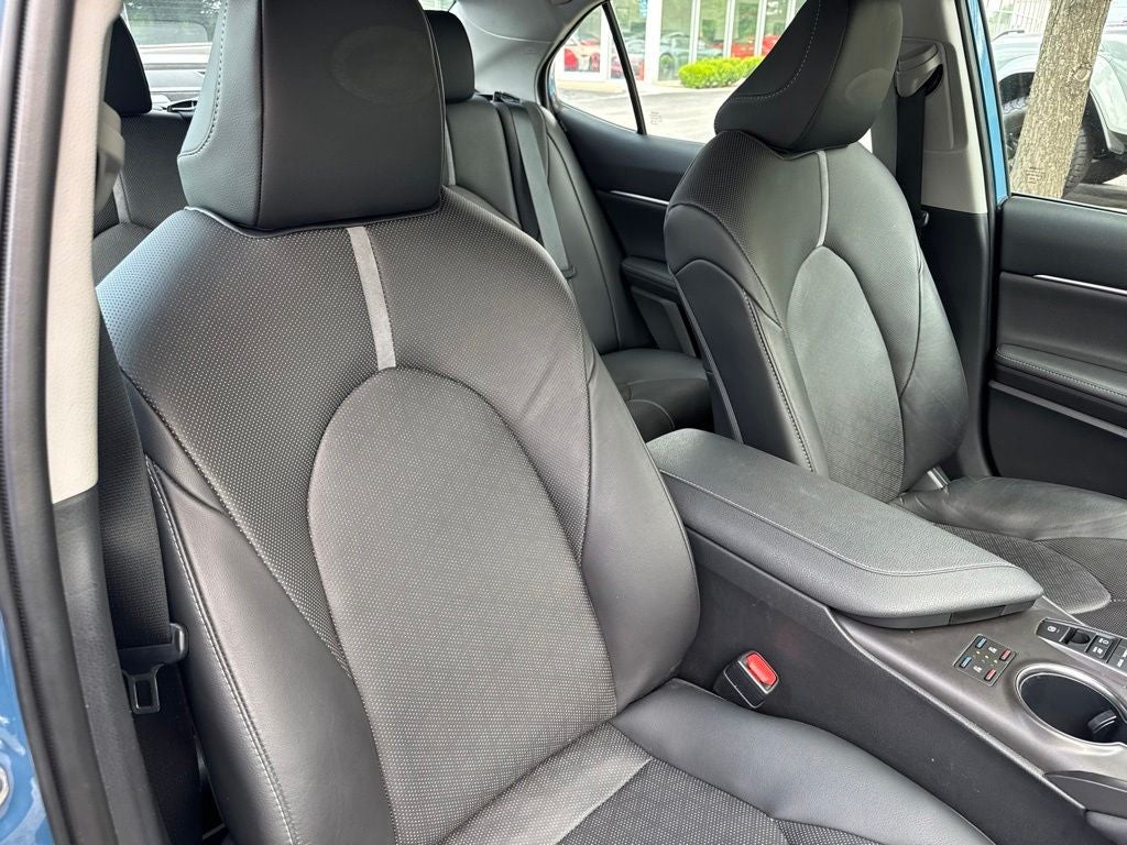 2023 Toyota Camry Hybrid XSE