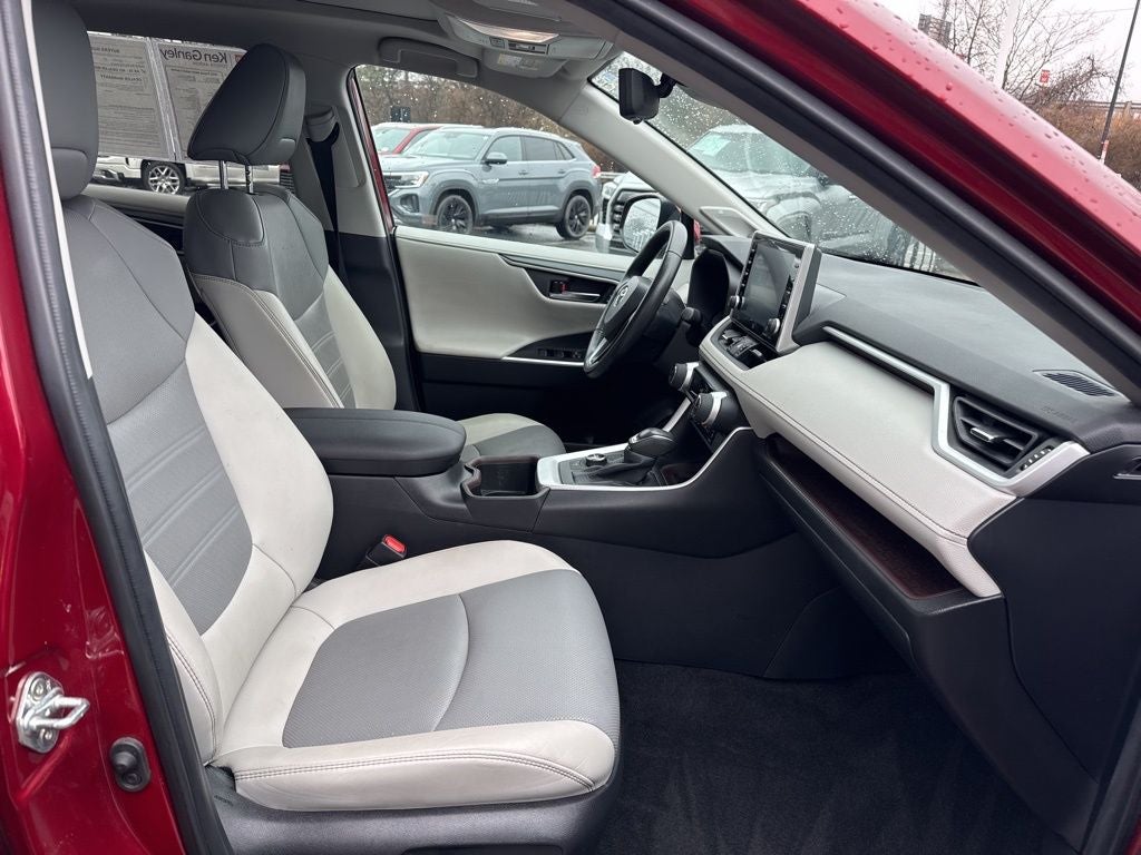 2022 Toyota RAV4 Hybrid Limited