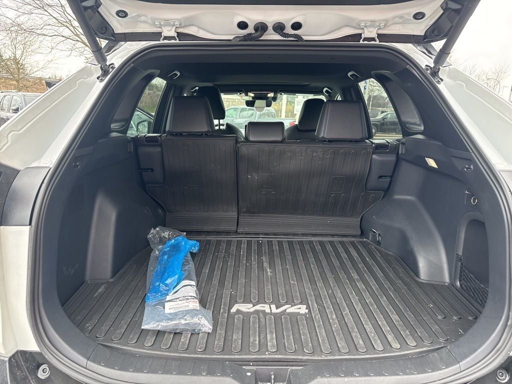 2025 Toyota RAV4 Hybrid XSE