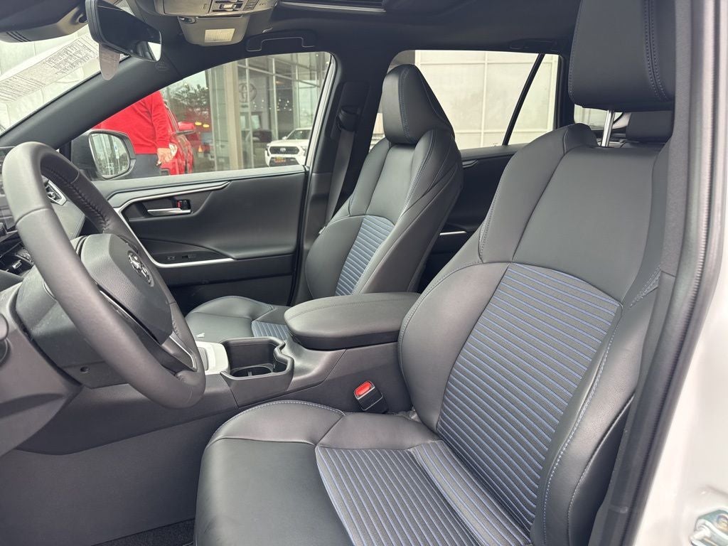2025 Toyota RAV4 Hybrid XSE
