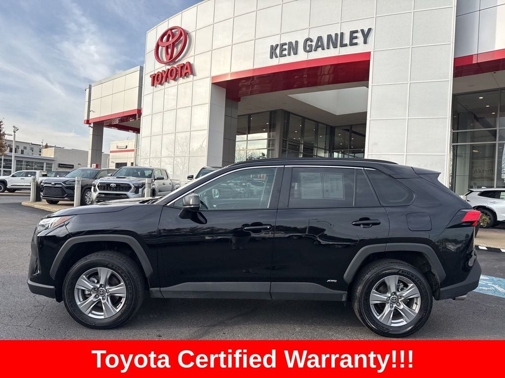 2025 Toyota RAV4 Hybrid LE