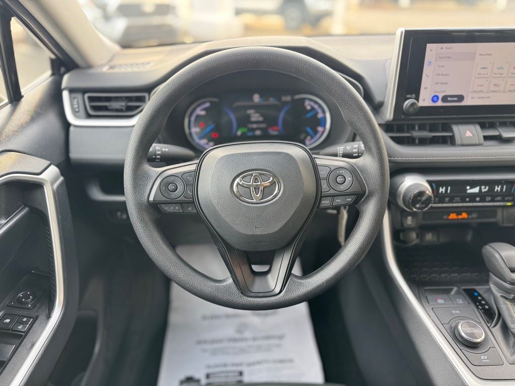 2025 Toyota RAV4 Hybrid LE