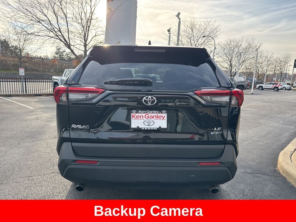 2025 Toyota RAV4 Hybrid LE