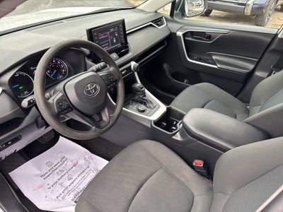 2022 Toyota RAV4 Hybrid LE