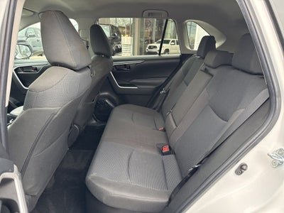 2022 Toyota RAV4 Hybrid LE