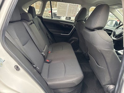 2022 Toyota RAV4 Hybrid LE