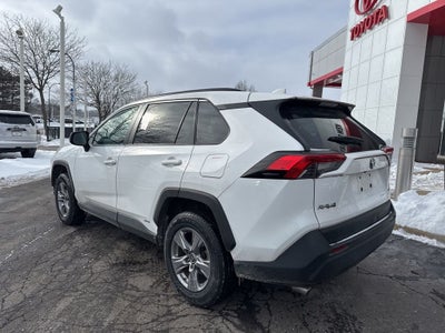 2022 Toyota RAV4 Hybrid LE