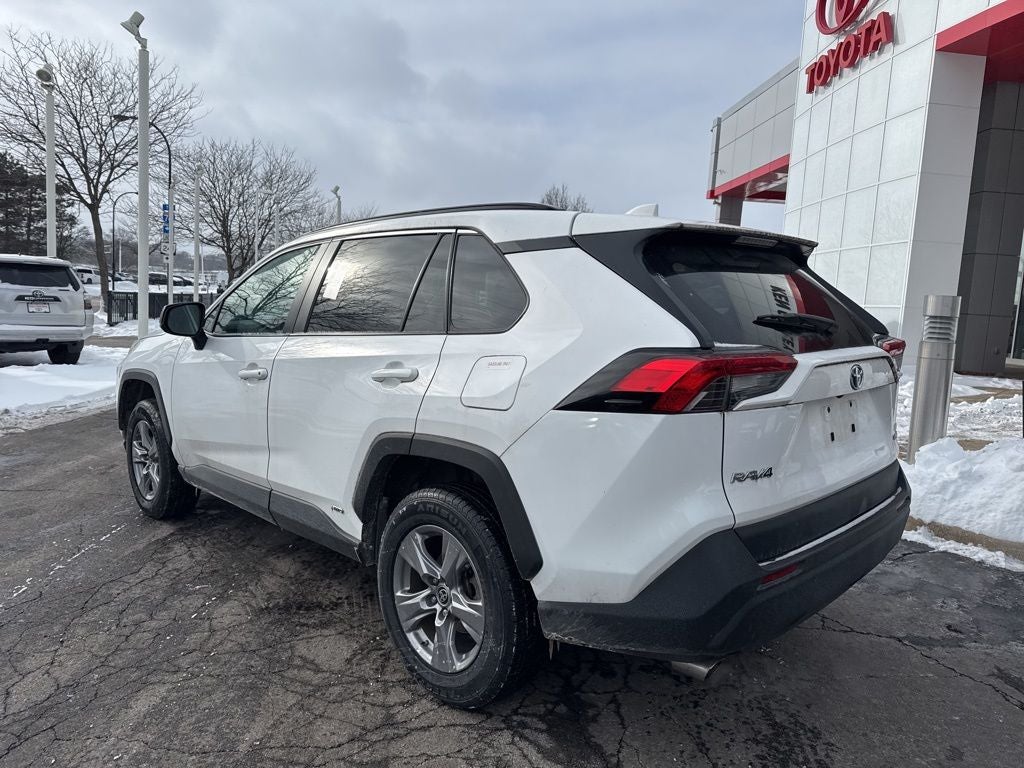 2022 Toyota RAV4 Hybrid LE