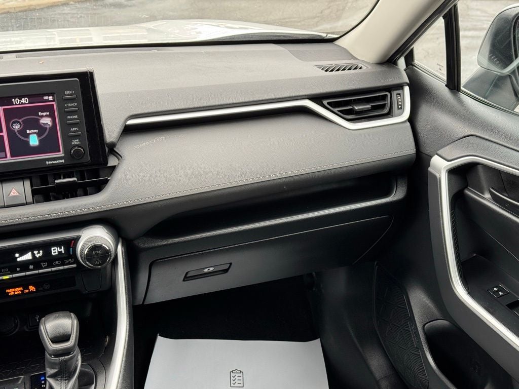 2022 Toyota RAV4 Hybrid LE