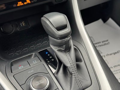 2025 Toyota RAV4 Hybrid LE