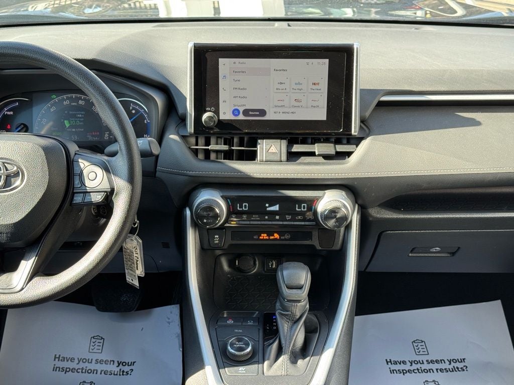 2025 Toyota RAV4 Hybrid LE