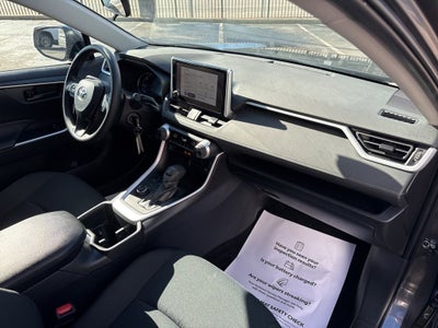 2025 Toyota RAV4 Hybrid LE