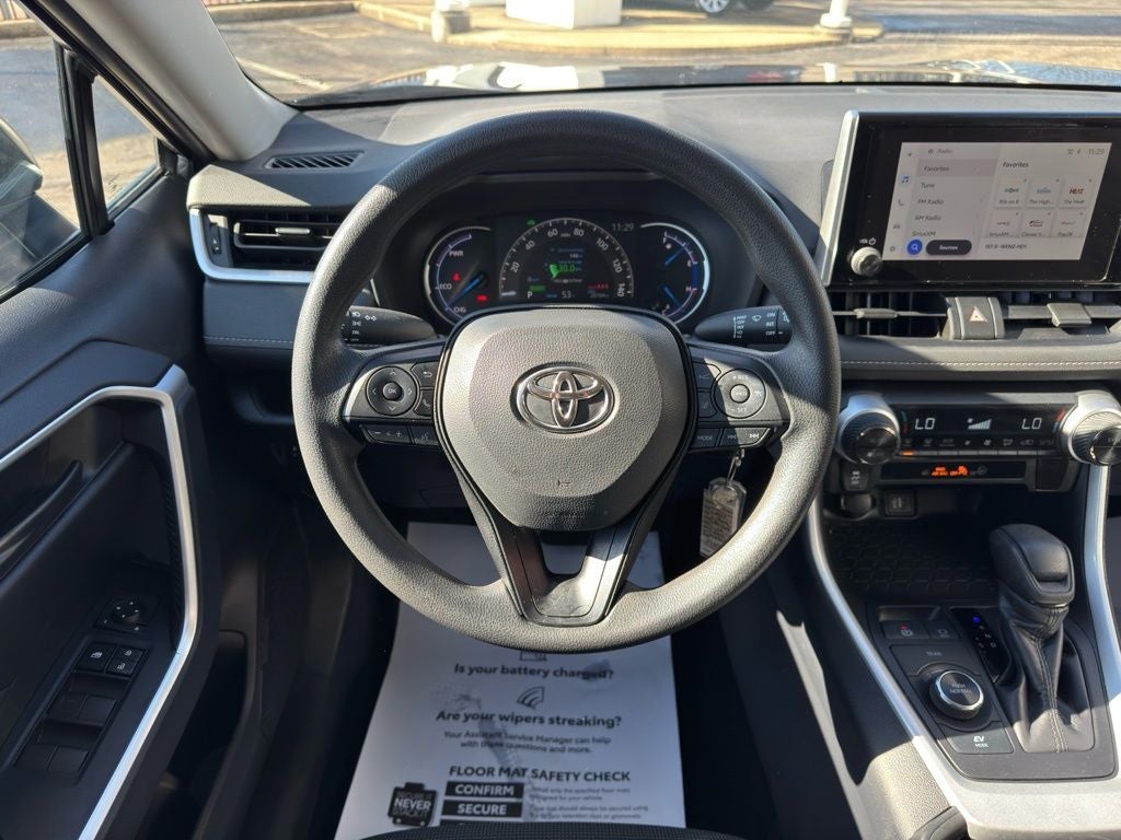 2025 Toyota RAV4 Hybrid LE
