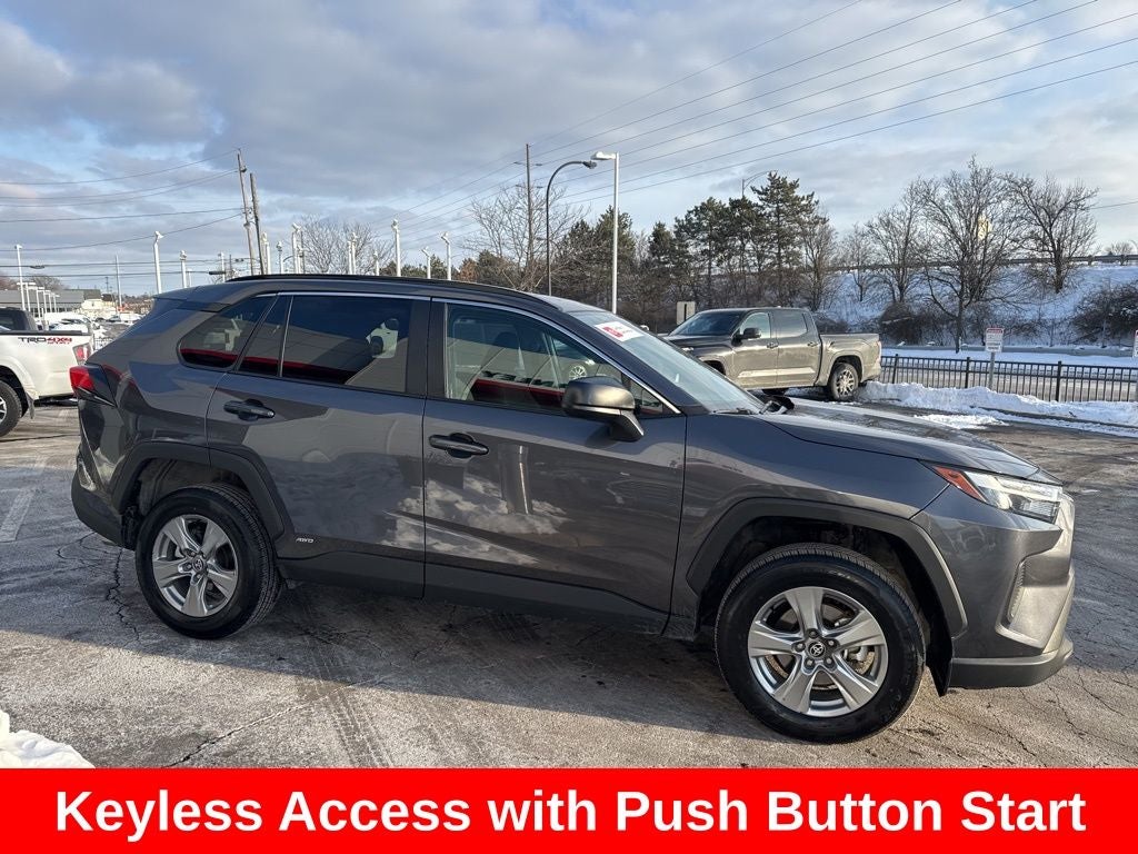 2025 Toyota RAV4 Hybrid LE