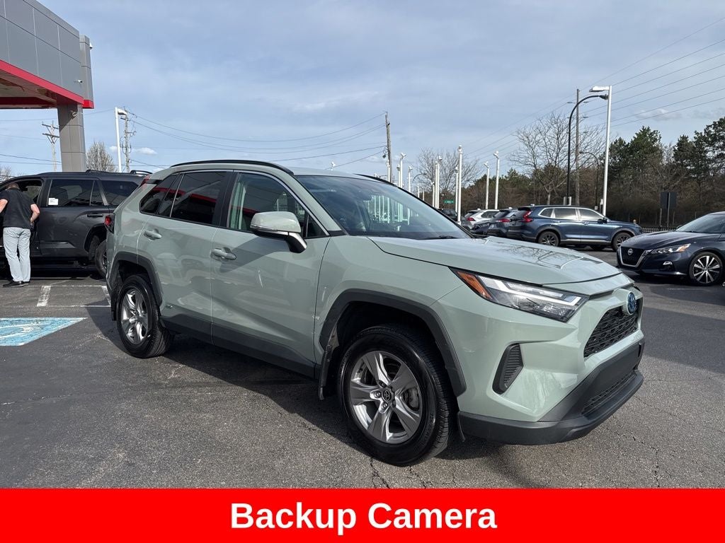 2022 Toyota RAV4 Hybrid XLE