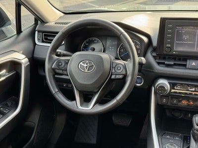 2022 Toyota RAV4 Hybrid XLE