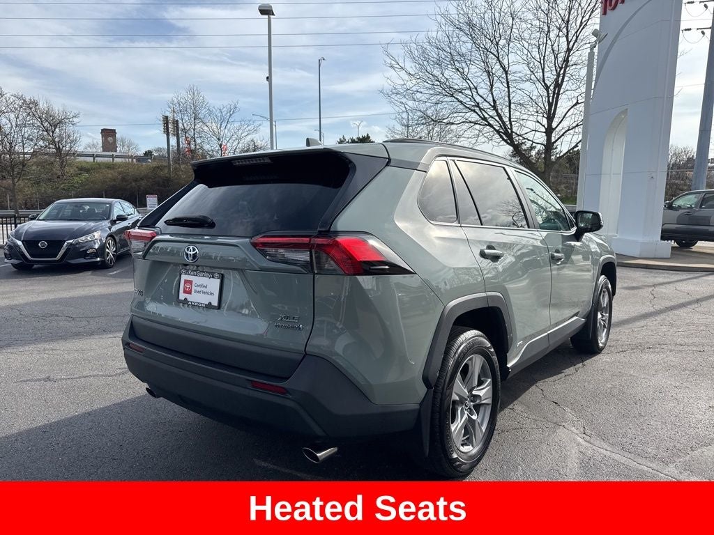 2022 Toyota RAV4 Hybrid XLE