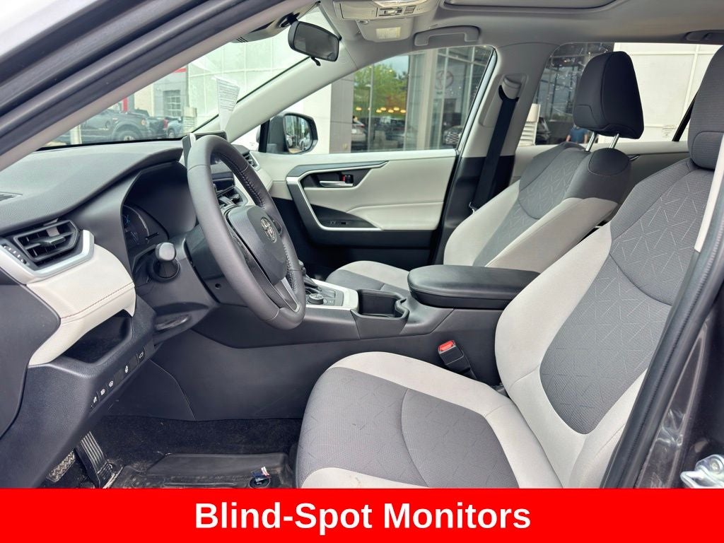 2023 Toyota RAV4 Hybrid XLE