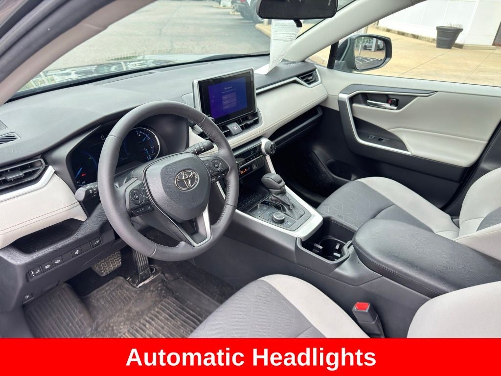 2023 Toyota RAV4 Hybrid XLE