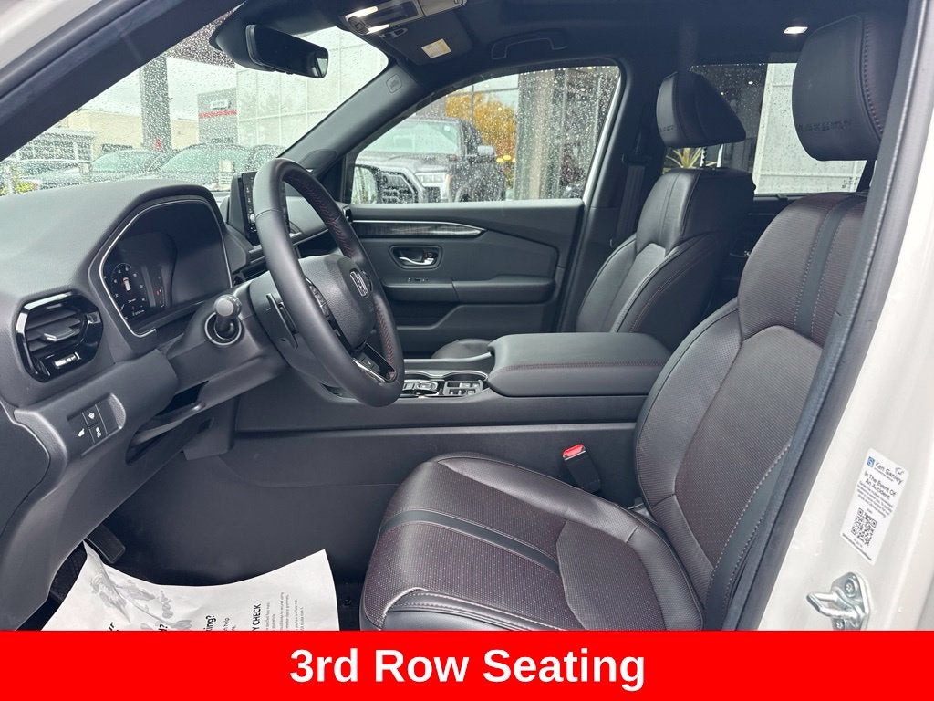 2025 Honda Pilot Black Edition