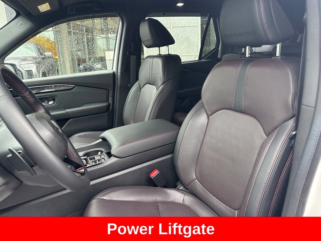 2025 Honda Pilot Black Edition