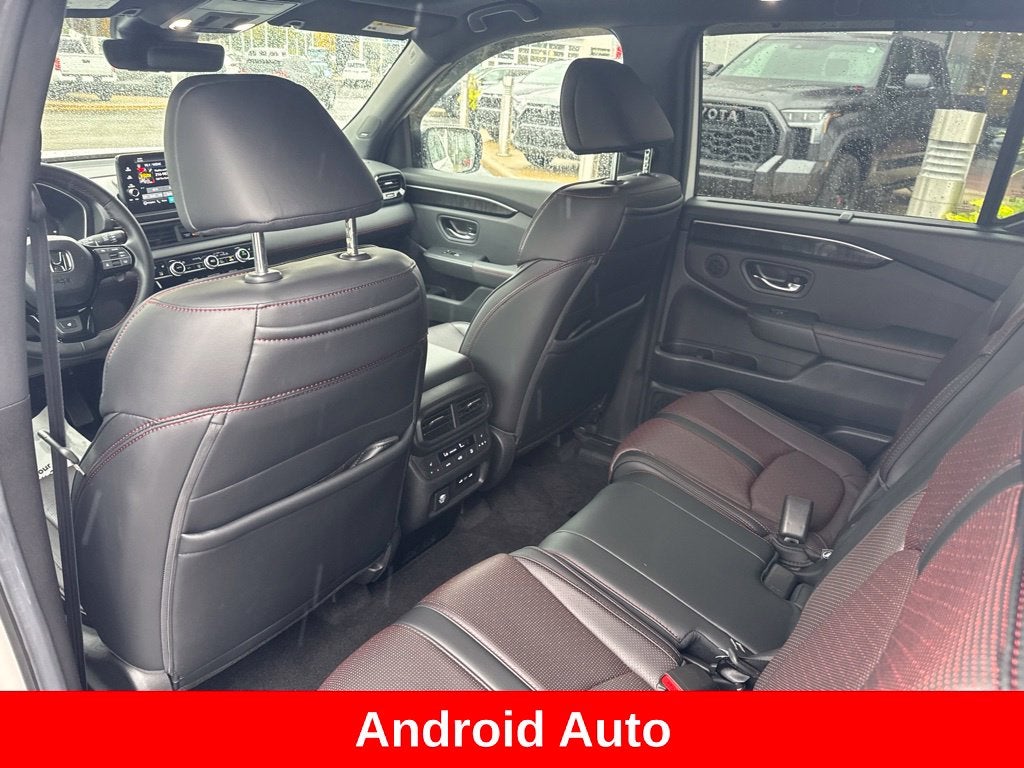 2025 Honda Pilot Black Edition