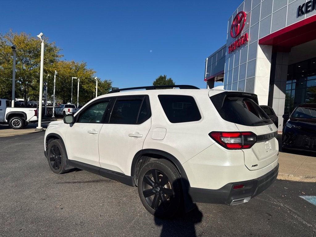 2025 Honda Pilot Black Edition