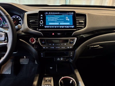 2025 Honda Ridgeline Black Edition