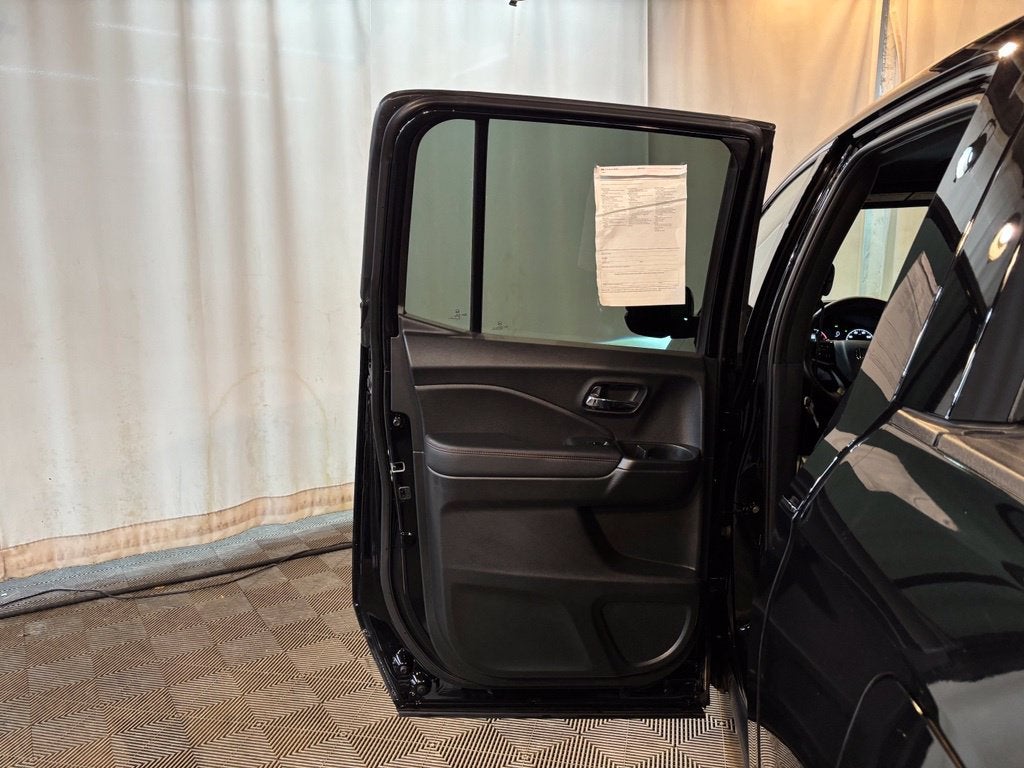 2025 Honda Ridgeline Black Edition