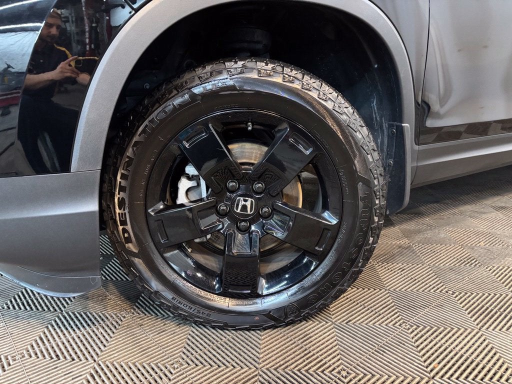 2025 Honda Ridgeline Black Edition