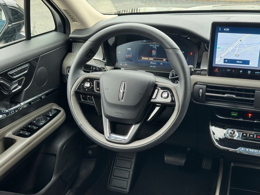 2023 Lincoln Corsair Standard