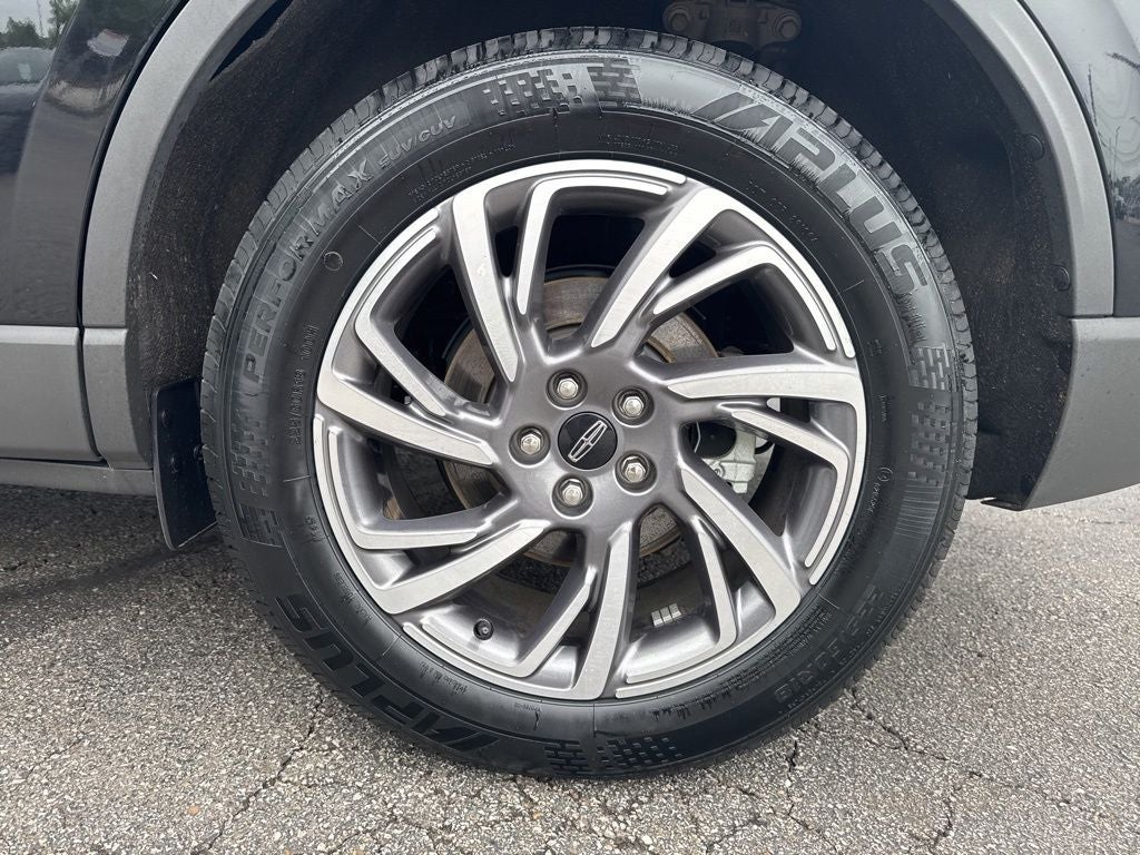 2023 Lincoln Corsair Standard
