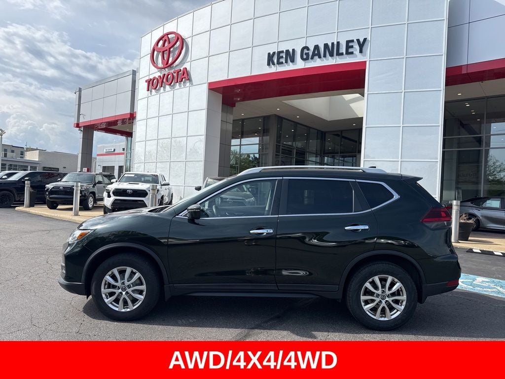 2020 Nissan Rogue SV