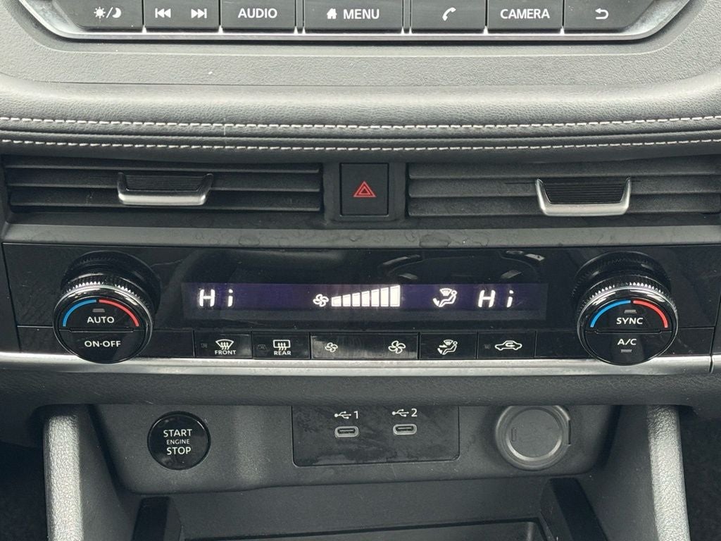 2025 Nissan Rogue SV