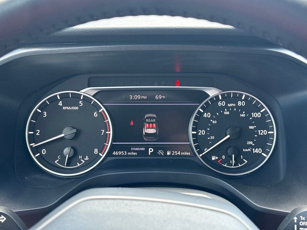 2025 Nissan Rogue SV