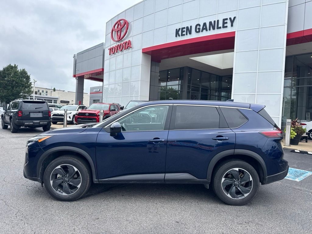 2025 Nissan Rogue SV