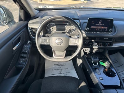 2025 Nissan Rogue SV