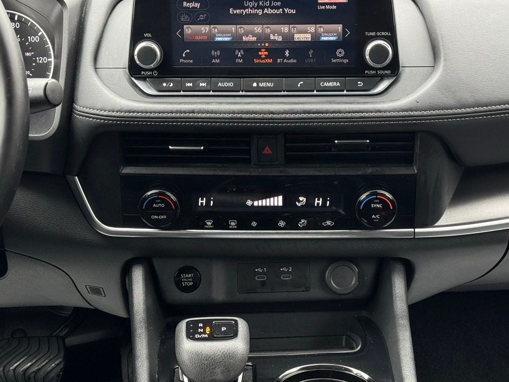 2025 Nissan Rogue SV