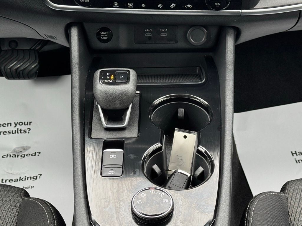 2025 Nissan Rogue SV