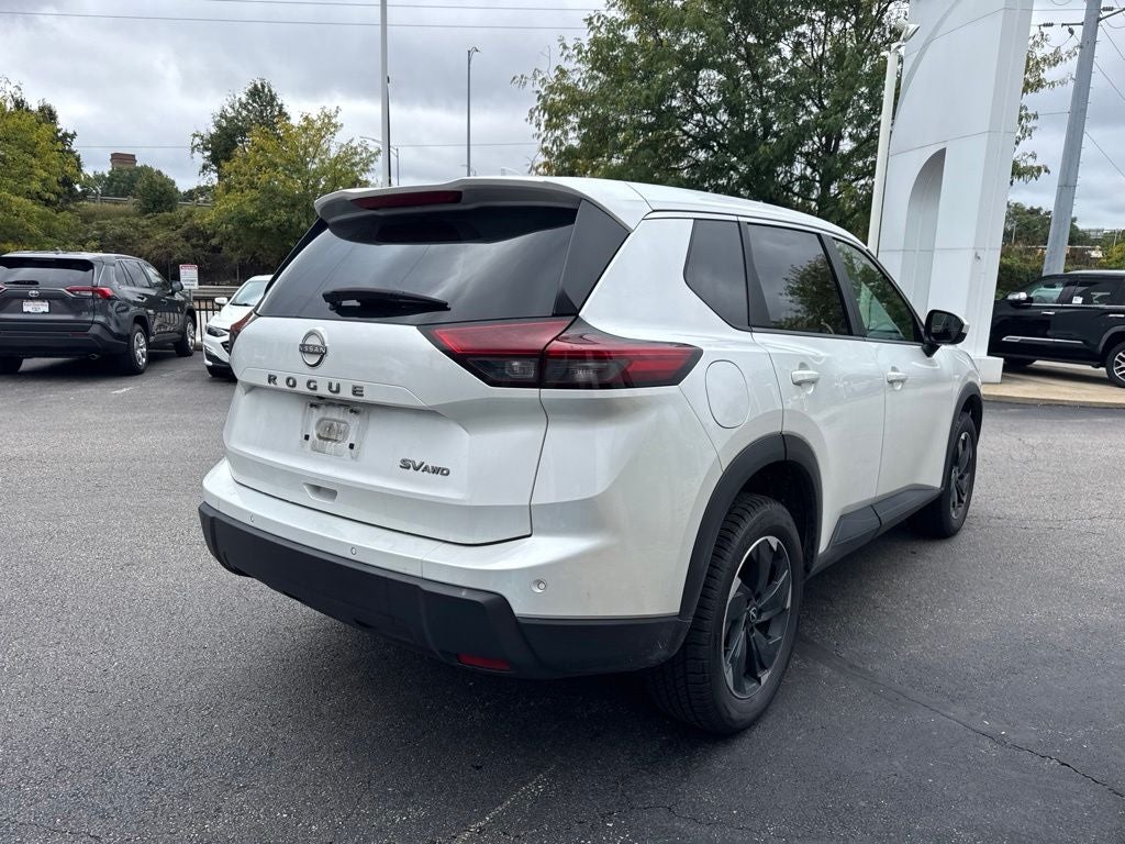 2024 Nissan Rogue SV
