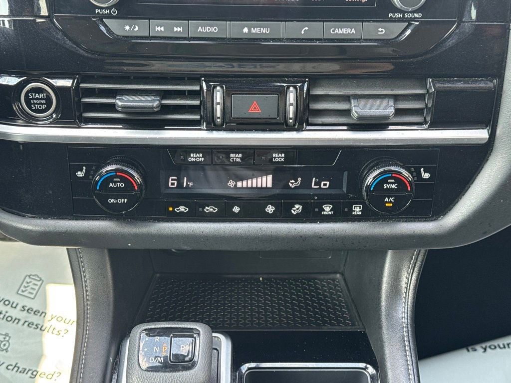 2024 Nissan Pathfinder SV