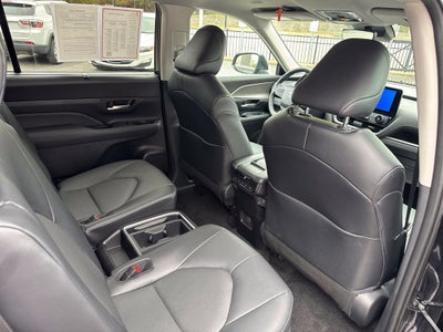 2026 Toyota Grand Highlander Hybrid XLE