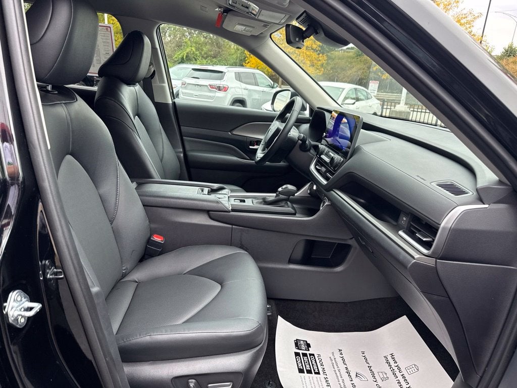 2026 Toyota Grand Highlander Hybrid XLE