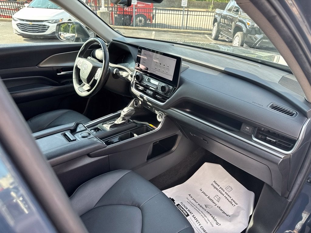 2024 Toyota Grand Highlander Hybrid XLE