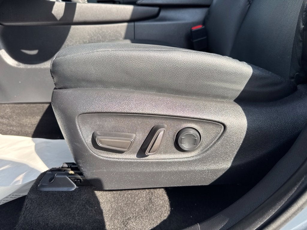 2024 Toyota Grand Highlander Hybrid XLE