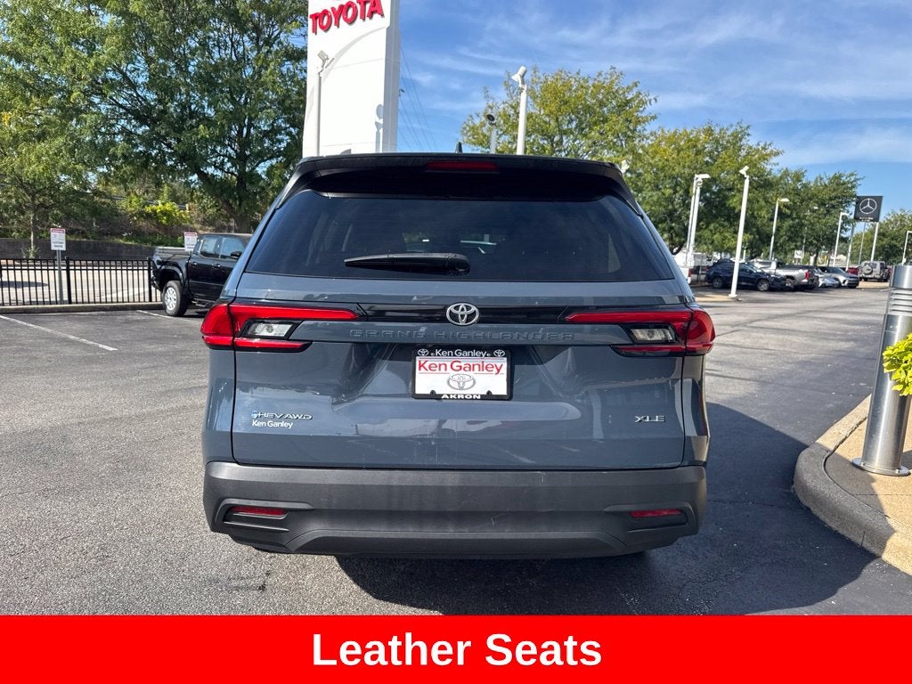 2024 Toyota Grand Highlander Hybrid XLE