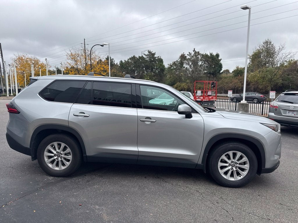 2025 Toyota Grand Highlander Hybrid XLE