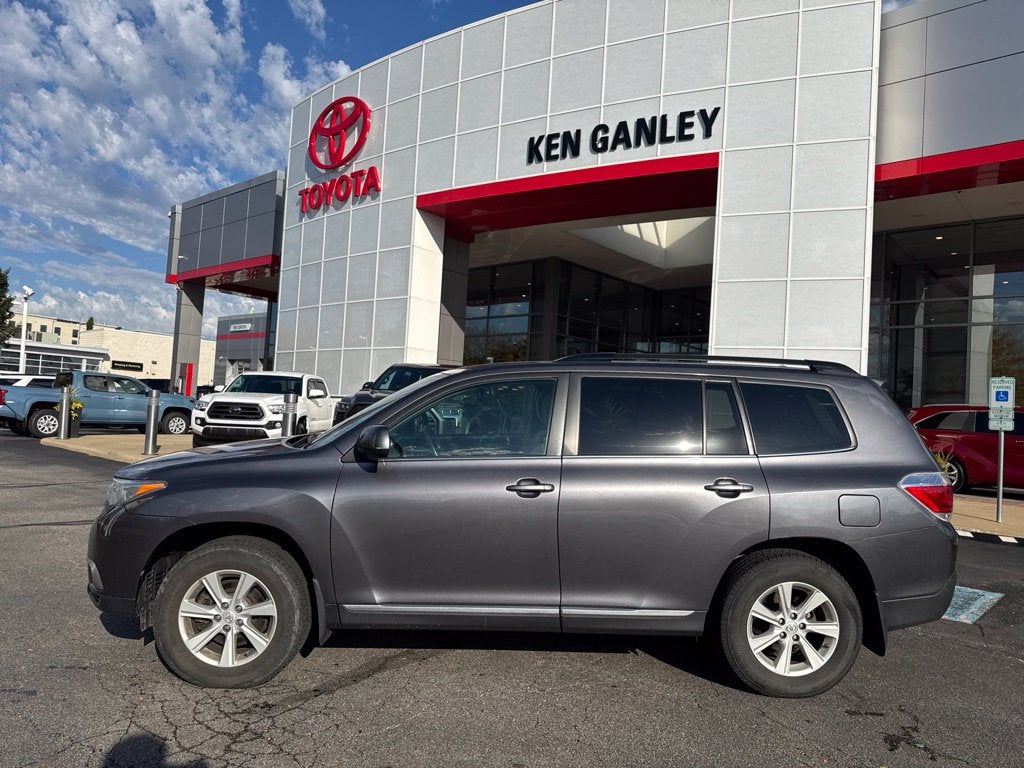 2011 Toyota Highlander Base