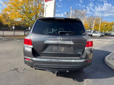 2011 Toyota Highlander Base